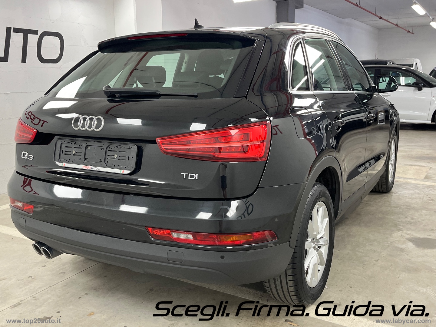 Q3 2.0 TDI 120CV Business - immagine 3