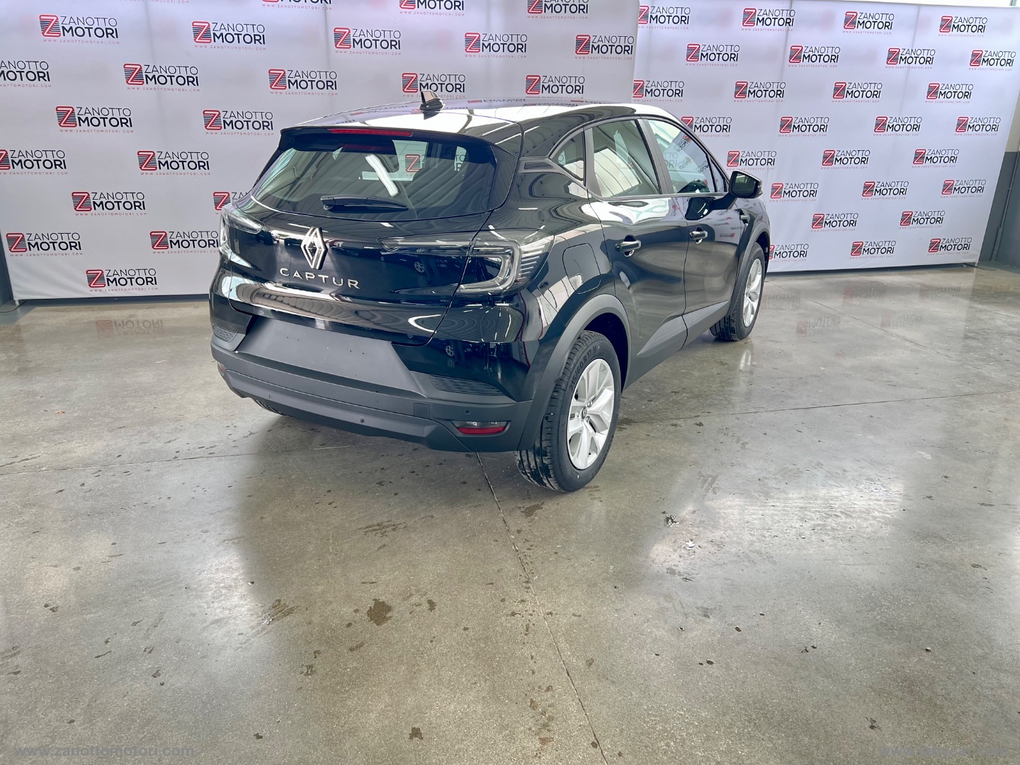 Captur Eco-G 120 CV Evolution PRONTA CONSEGNA - immagine 3