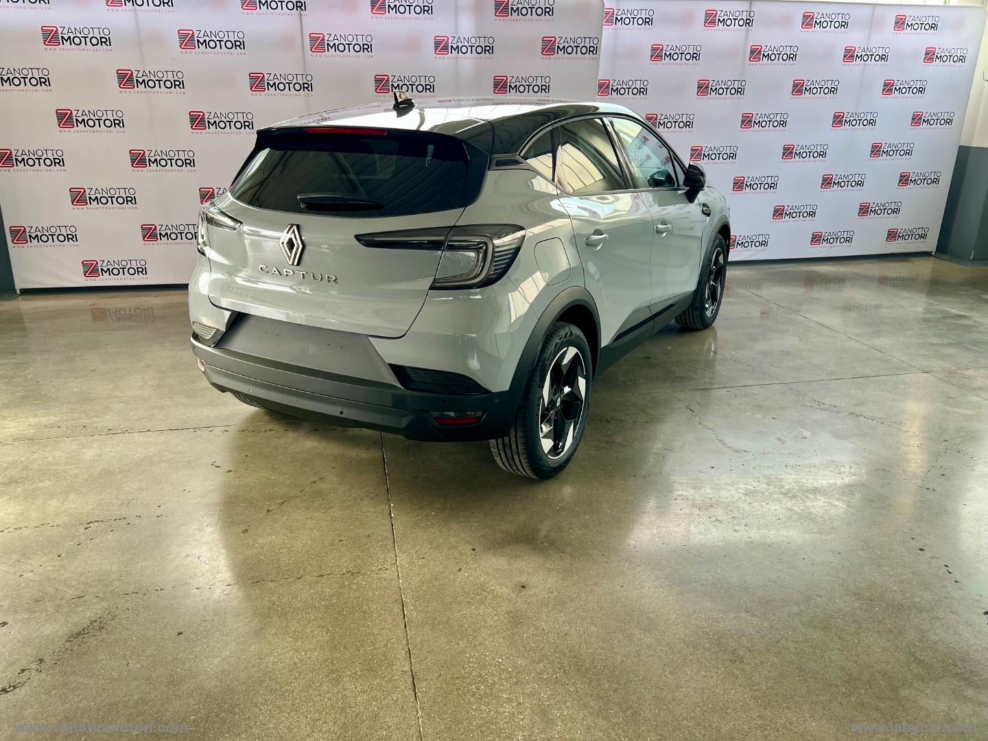 Captur Eco-G 120 CV Techno PREZZO REALE - immagine 3