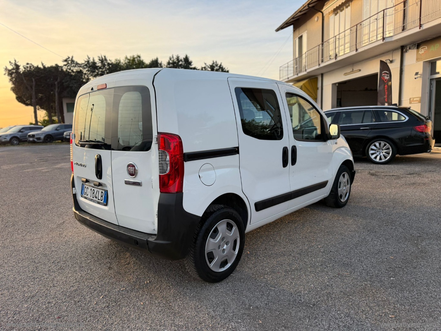 Fiorino 1.3 MJT 95CV Cargo SX SEMIVETRATO - immagine 3