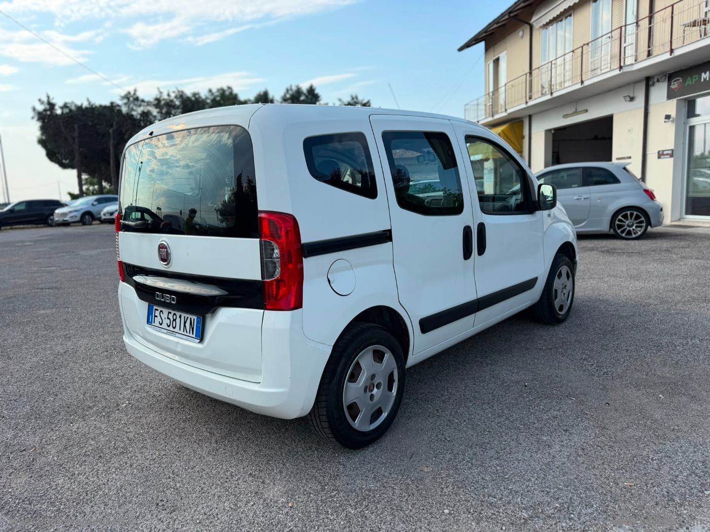 QUBO 1.4 8V 77 CV Easy Natural Power - immagine 3