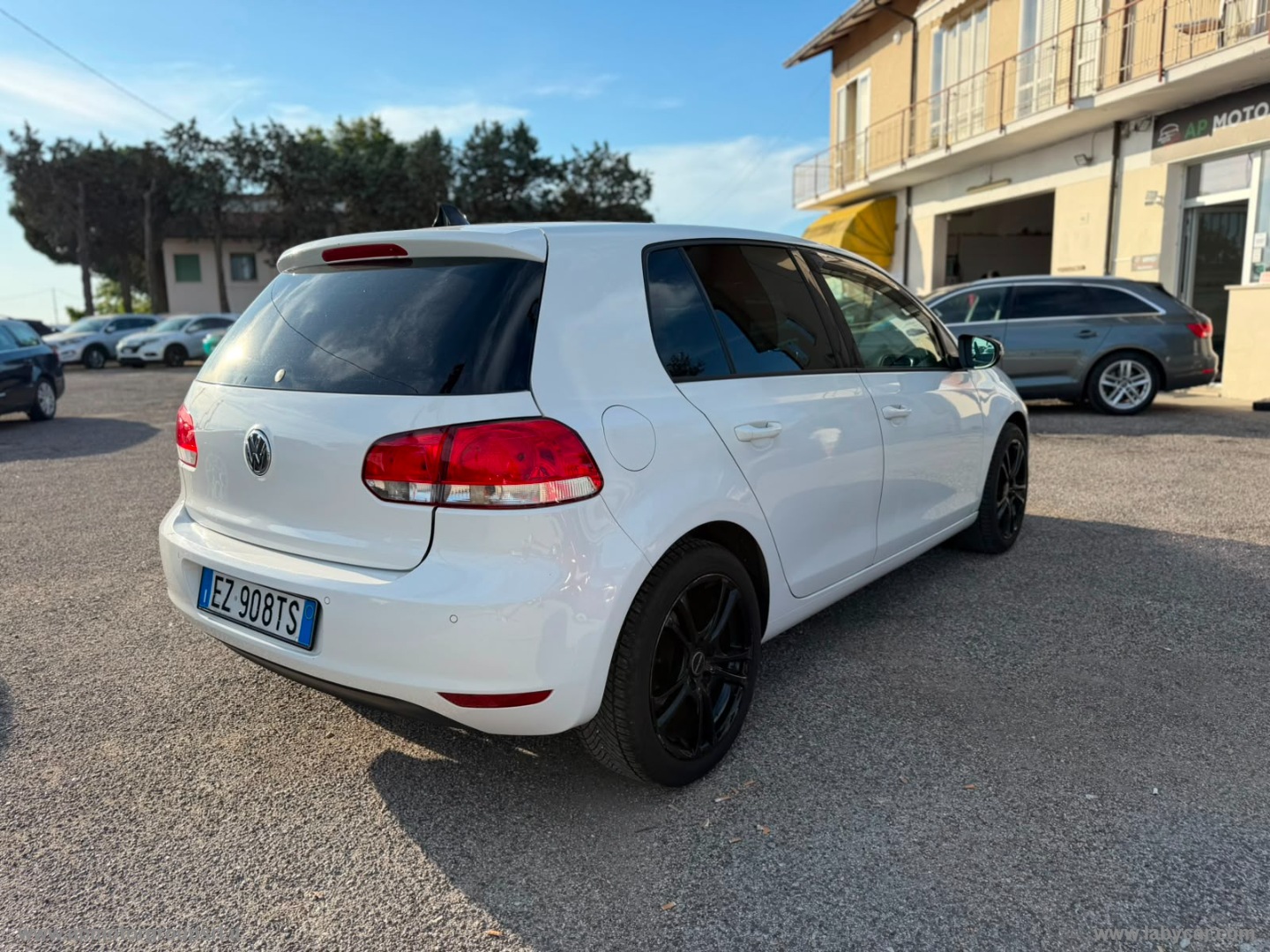 Golf 1.6 5 PORTE HIGLINE BiFuel - immagine 3