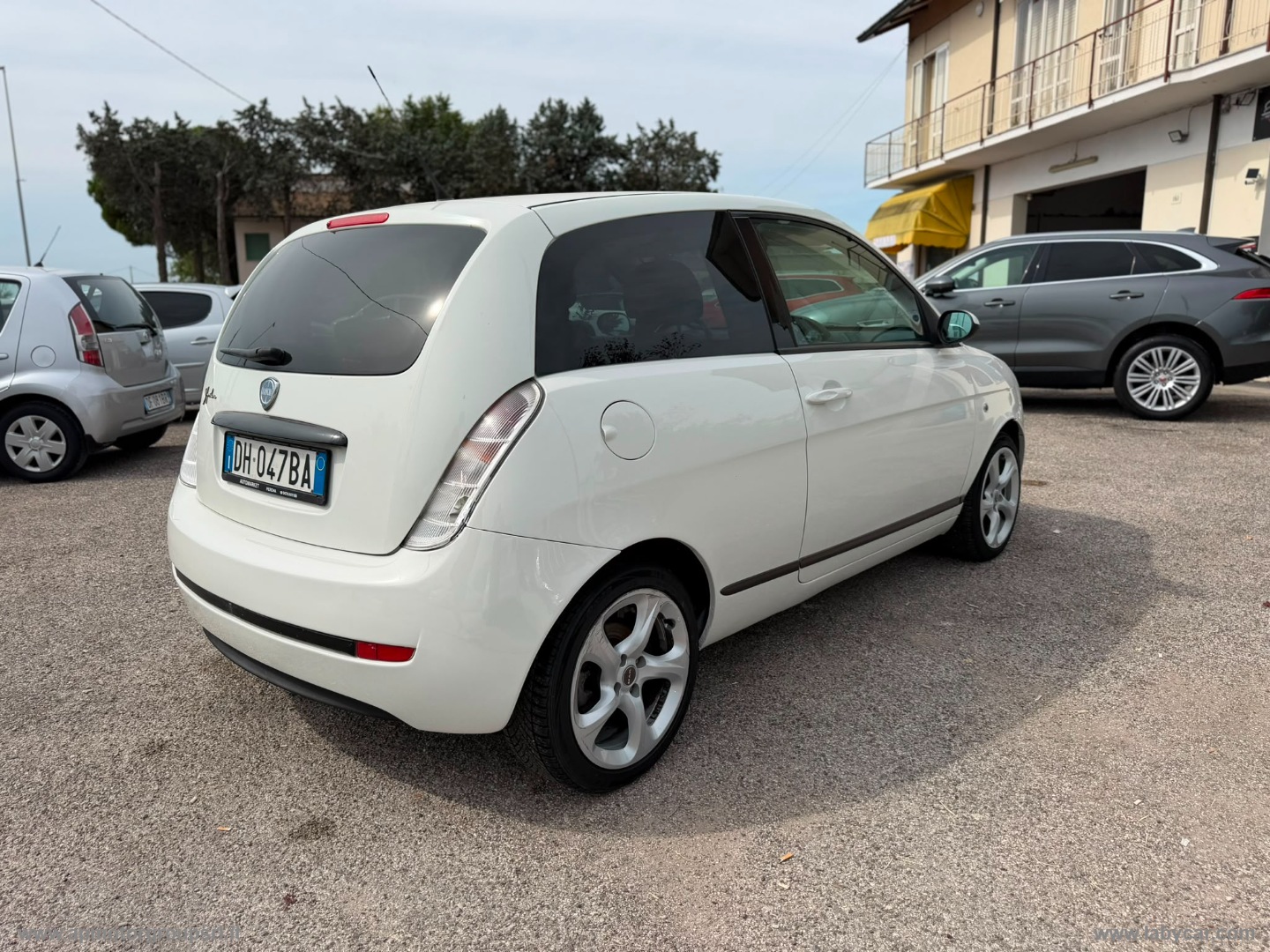 Ypsilon 1.4 16V Platino AUTOMATICA - immagine 3