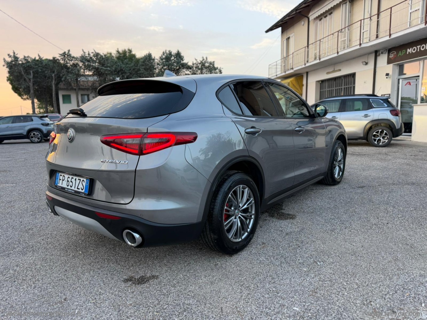 Stelvio 2.2 T.diesel 210 CV Q4 Sp.Ed - immagine 3