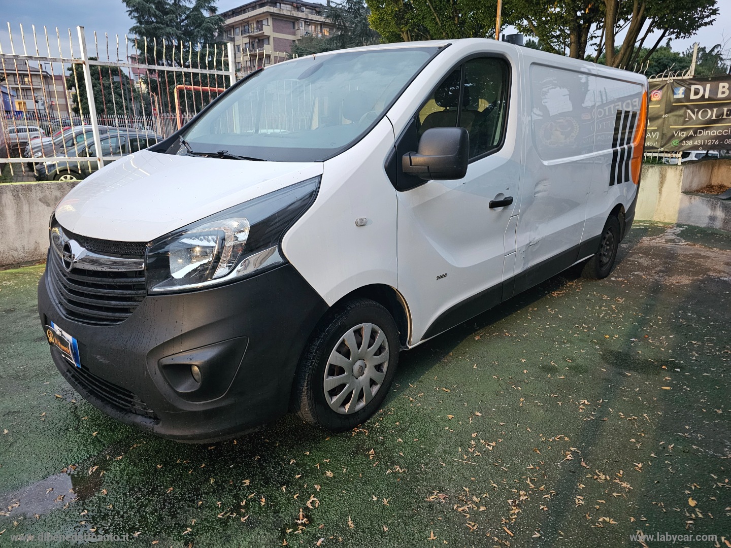 Vivaro 29 1.6 BiT. EcoF. PC-TN Furg. Ed. - immagine 3