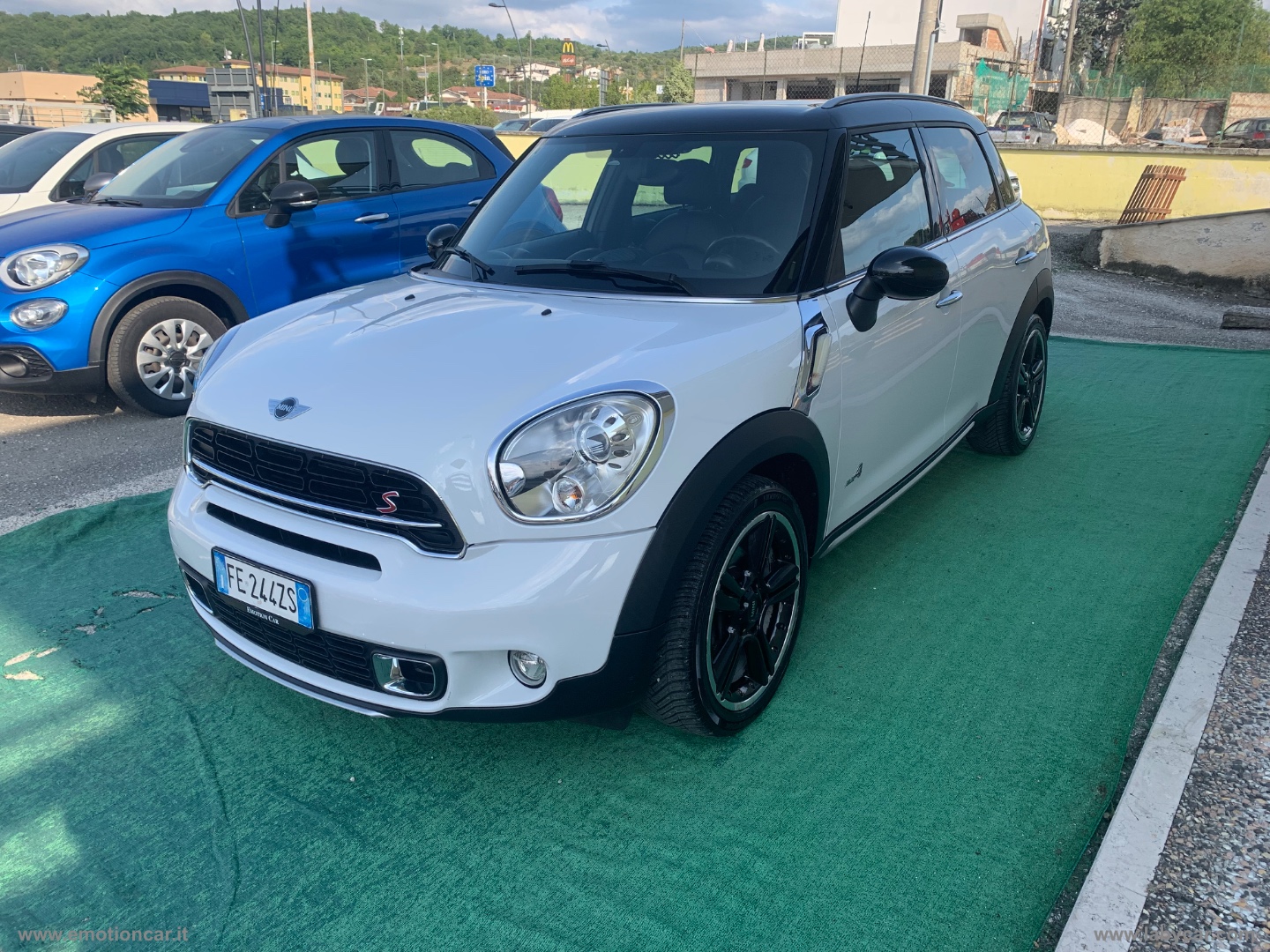 Mini Cooper SD Park Lane Countryman ALL4 - 2016 - immagine 3