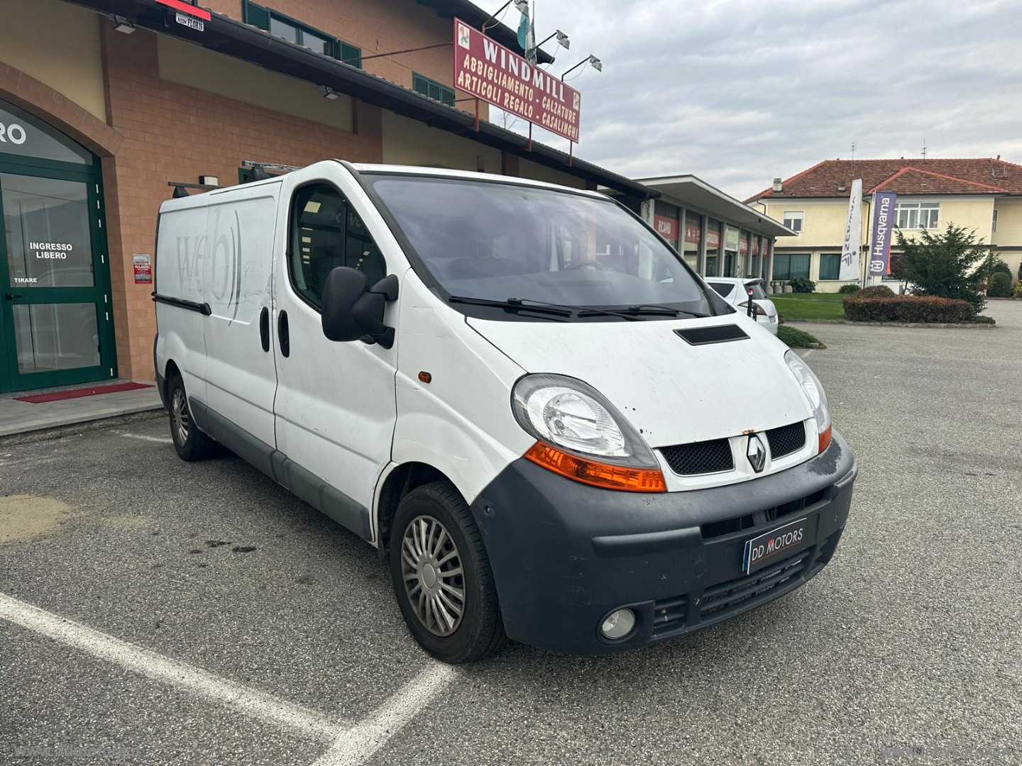 Trafic T27 1.9dCi/100PC-TN Combi Confort OCCASIONE - immagine 3