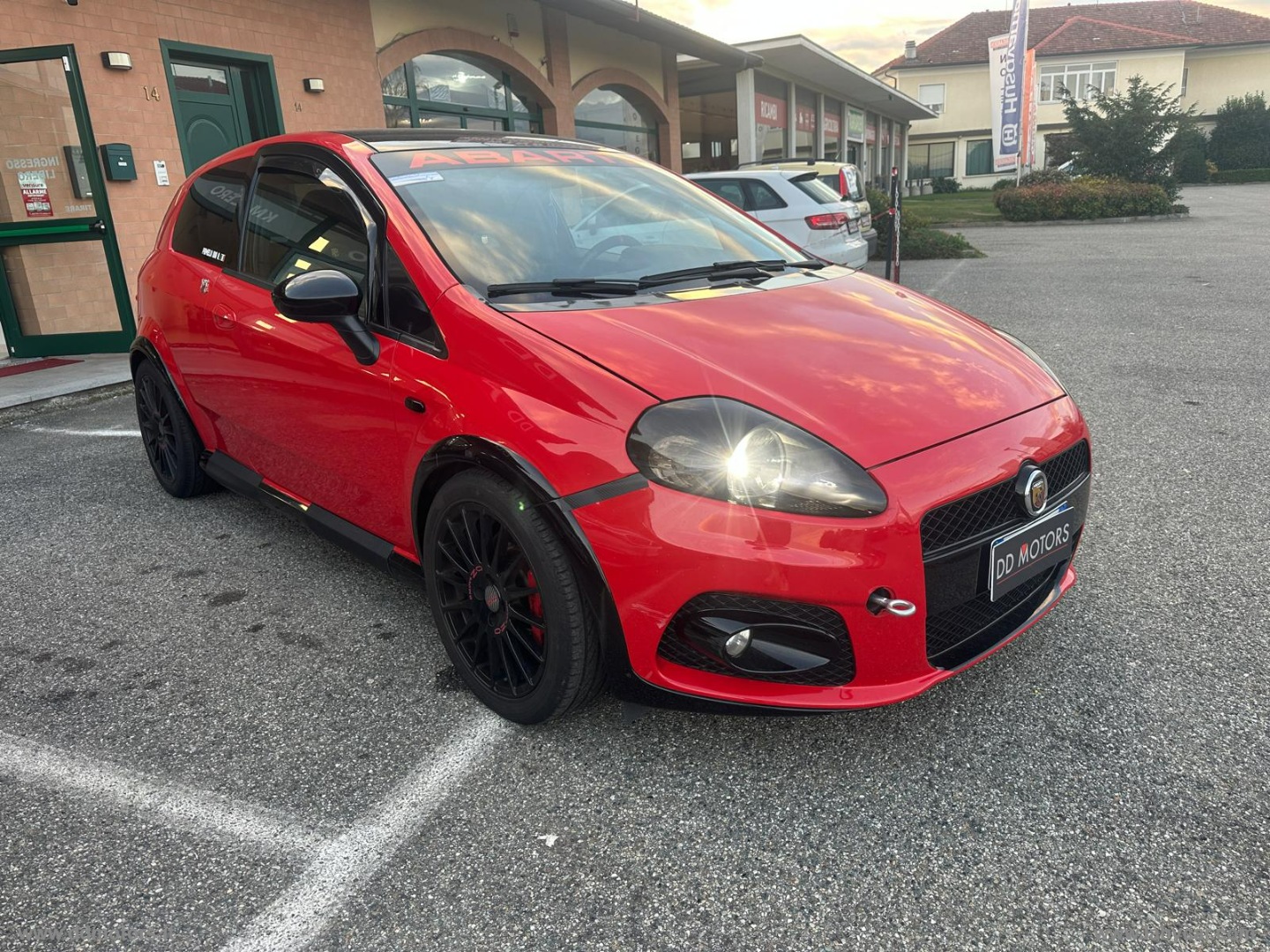 Grande Punto 1.4 T-Jet 16V 180 CV 3p. SS - immagine 3