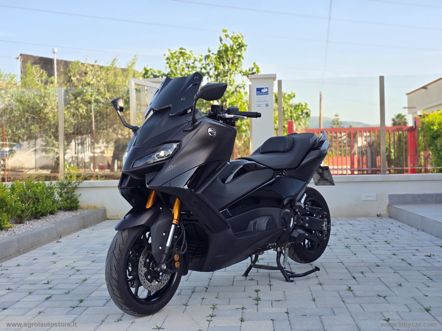 T Max 560 TECH MAX - immagine 3
