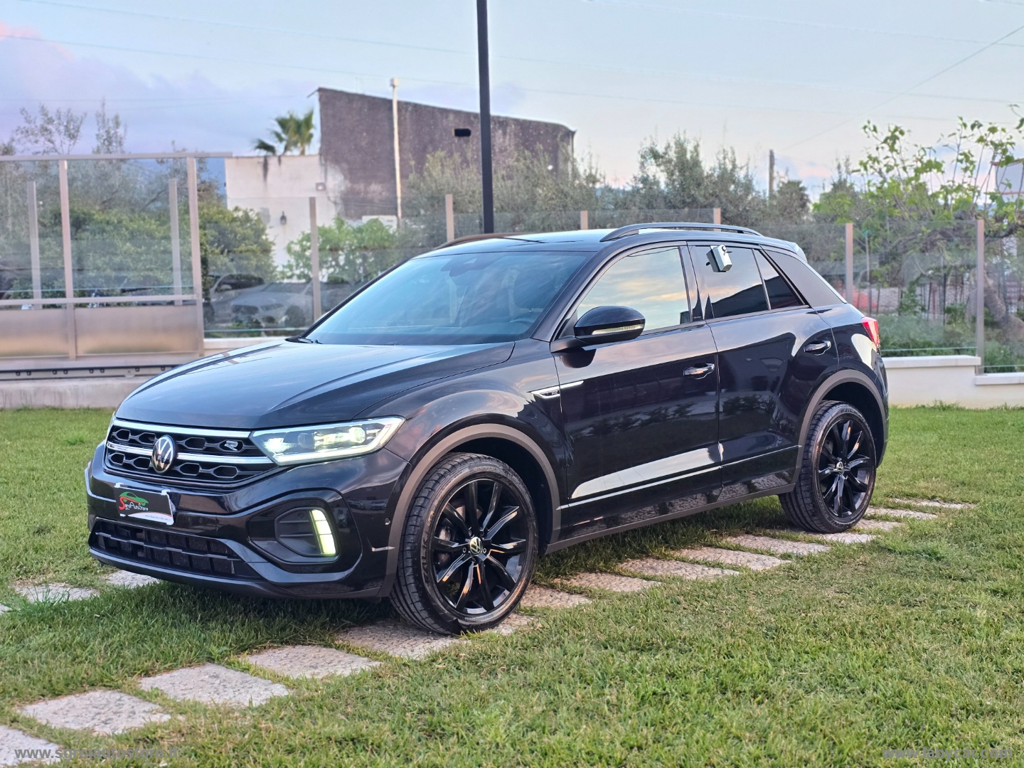T-Roc 2.0 TDI SCR R-Line - immagine 3