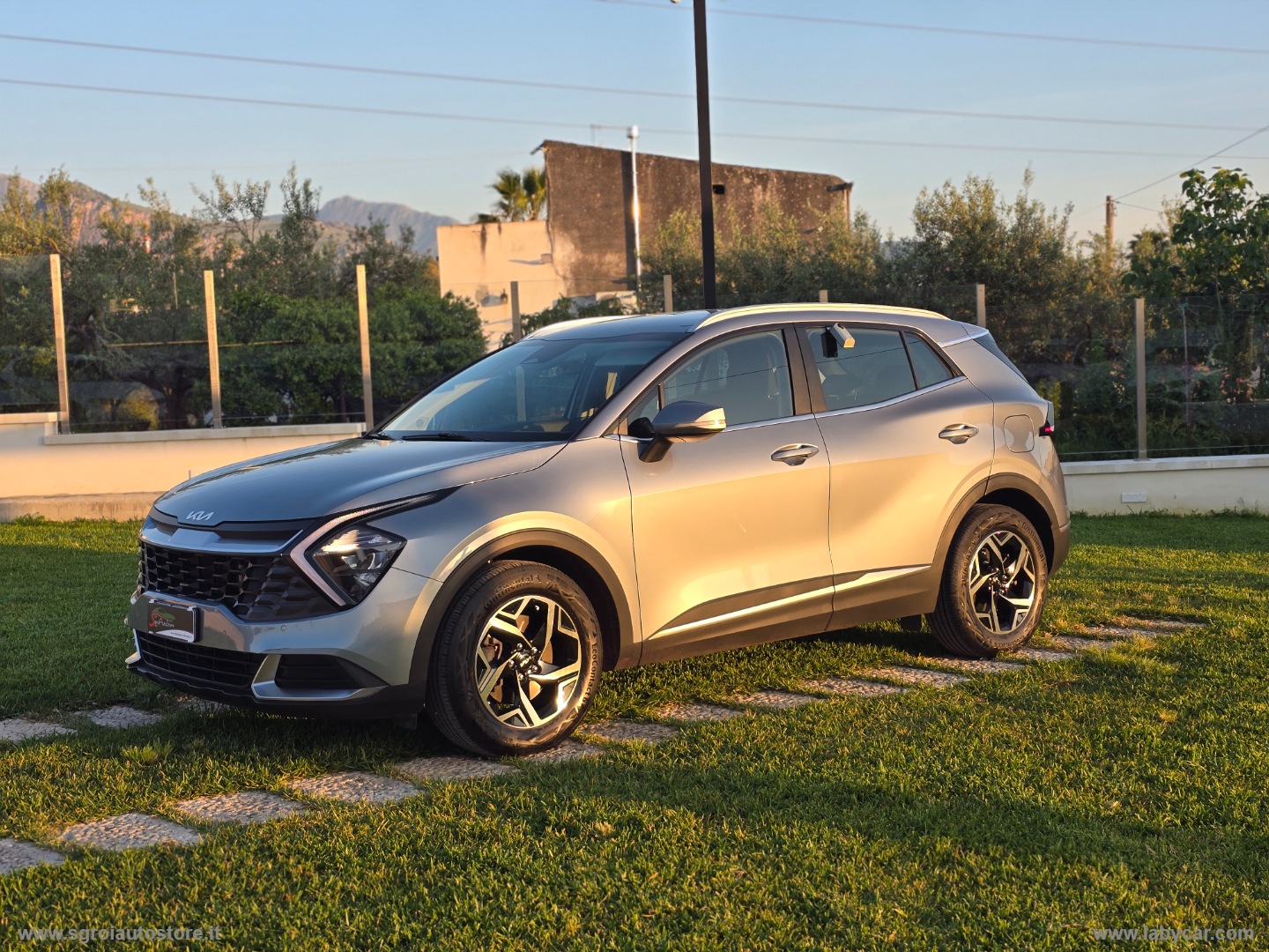 Sportage 1.6 CRDi MHEV DCT Business - immagine 3