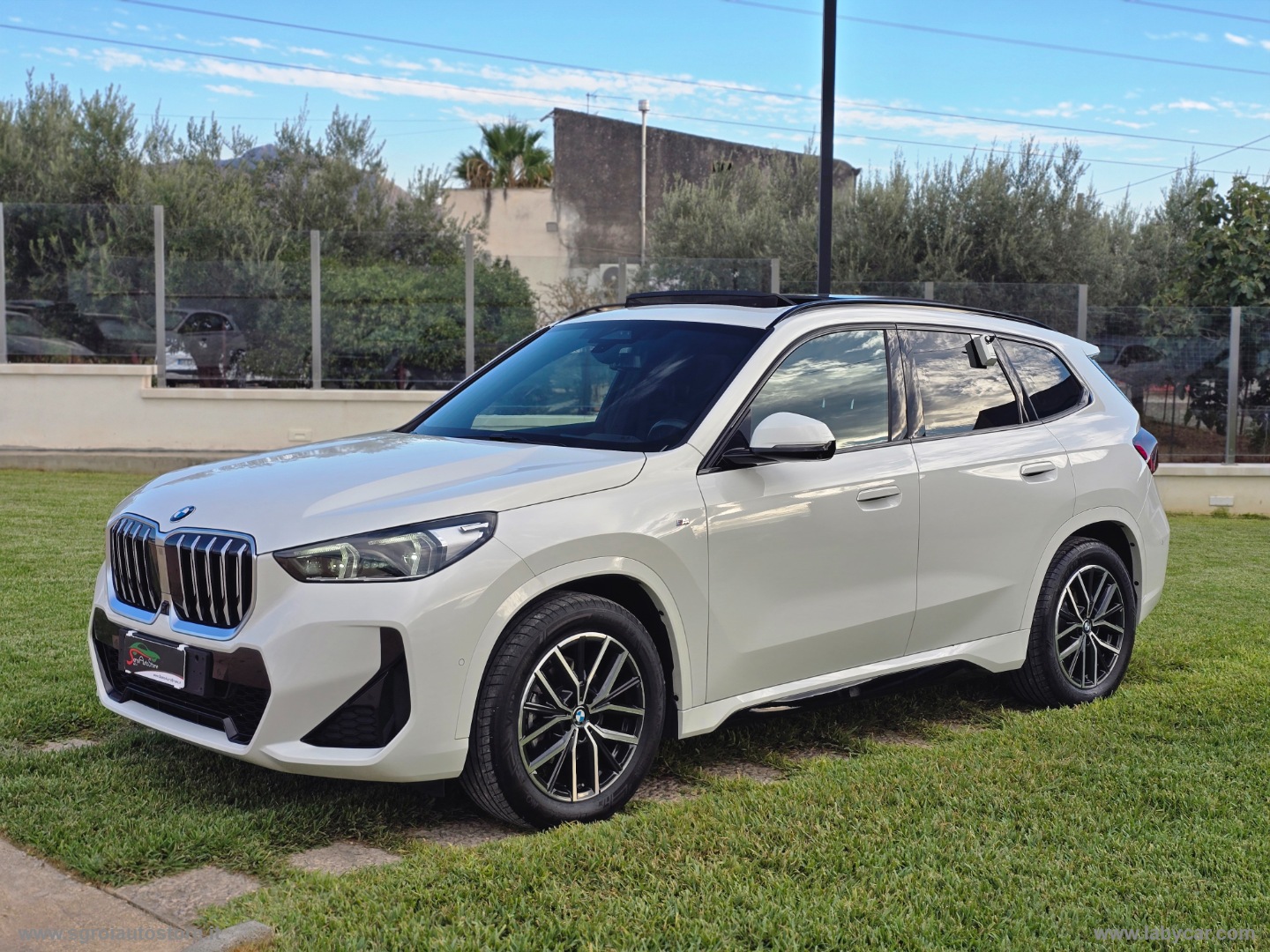 X1 sDrive 18d Msport TETTUCCIO + CAMERE 360° - immagine 3