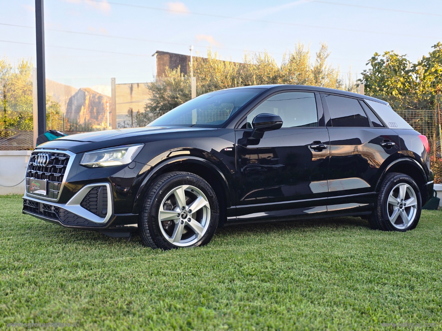 Q2 35 TDI S tronic S line Edition - immagine 3