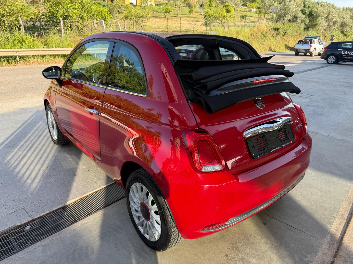 500 C 1.0 Hybrid Red - immagine 3