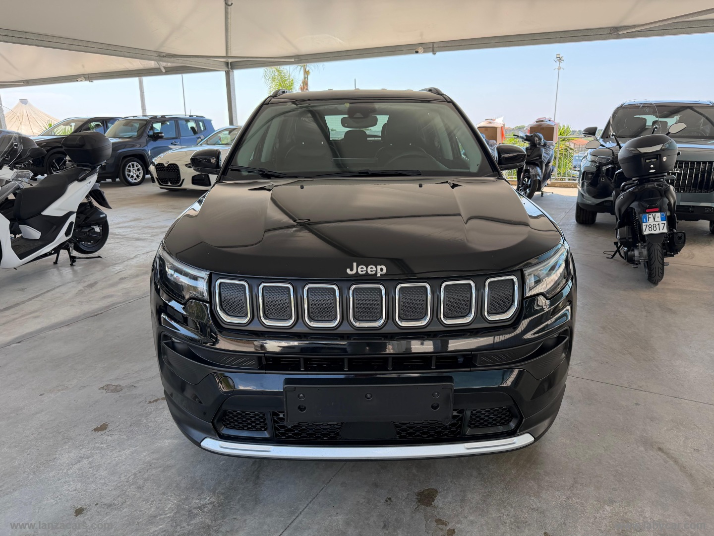 Compass 1.6 Mjt II 2WD Limited - immagine 3