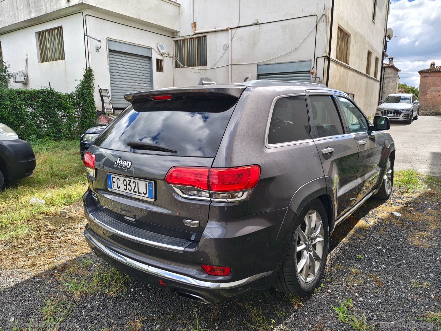 Gr. Cherokee 3.0 V6 CRD 250 MJT II Sum. - immagine 3