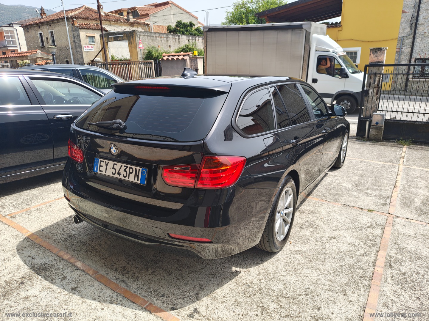 318d Touring Business Advantage aut. - immagine 3