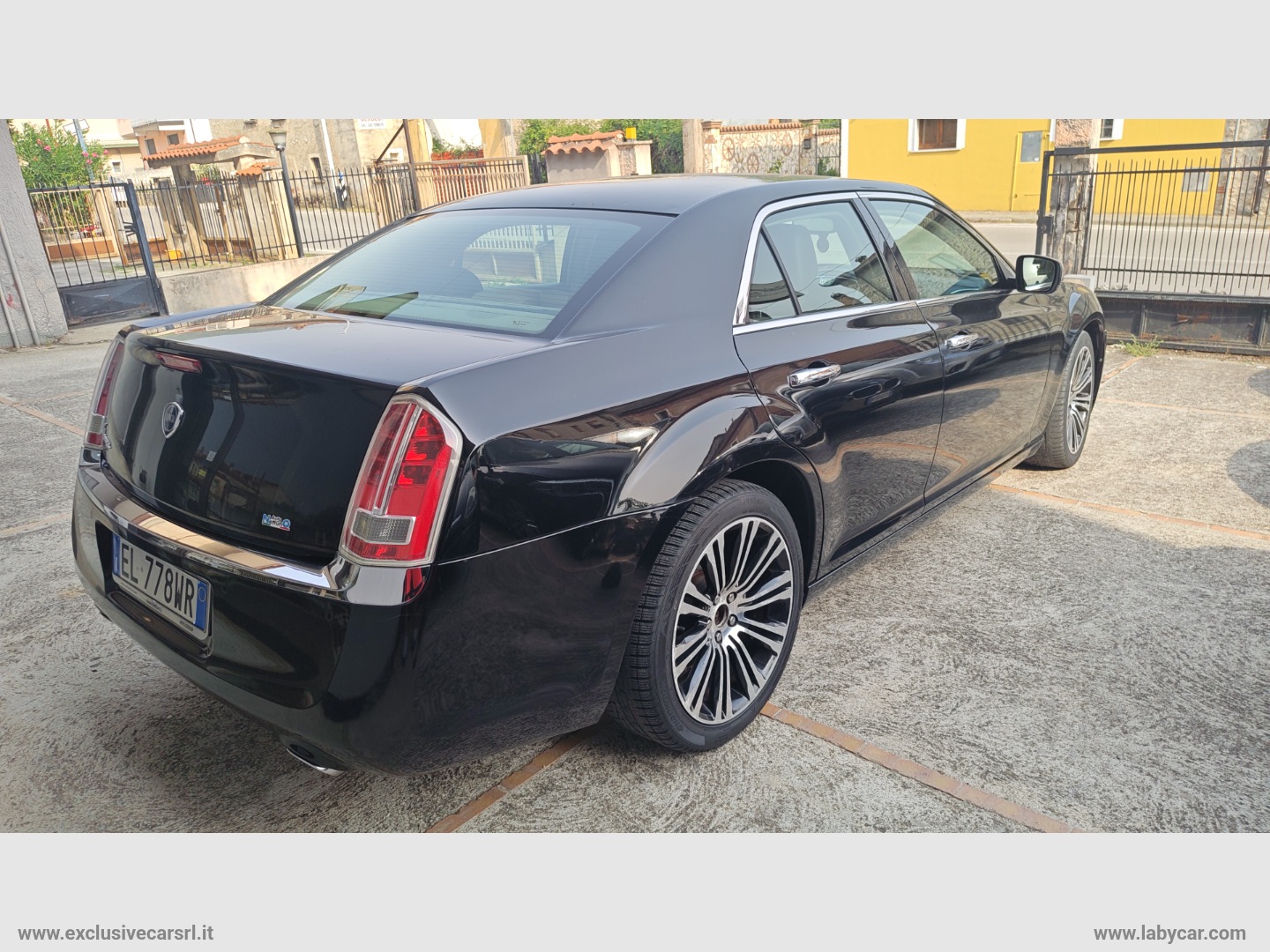 Thema 3.0 V6 Mjet II 239 CV Platinum - immagine 3