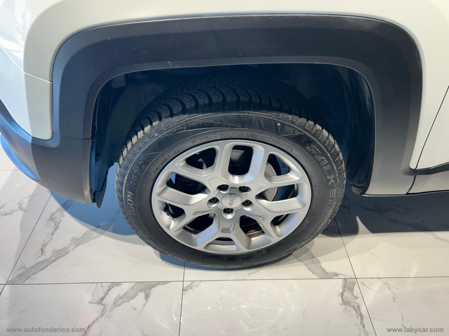 Renegade 2.0 Mjt 140 CV 4WD Limited - immagine 3