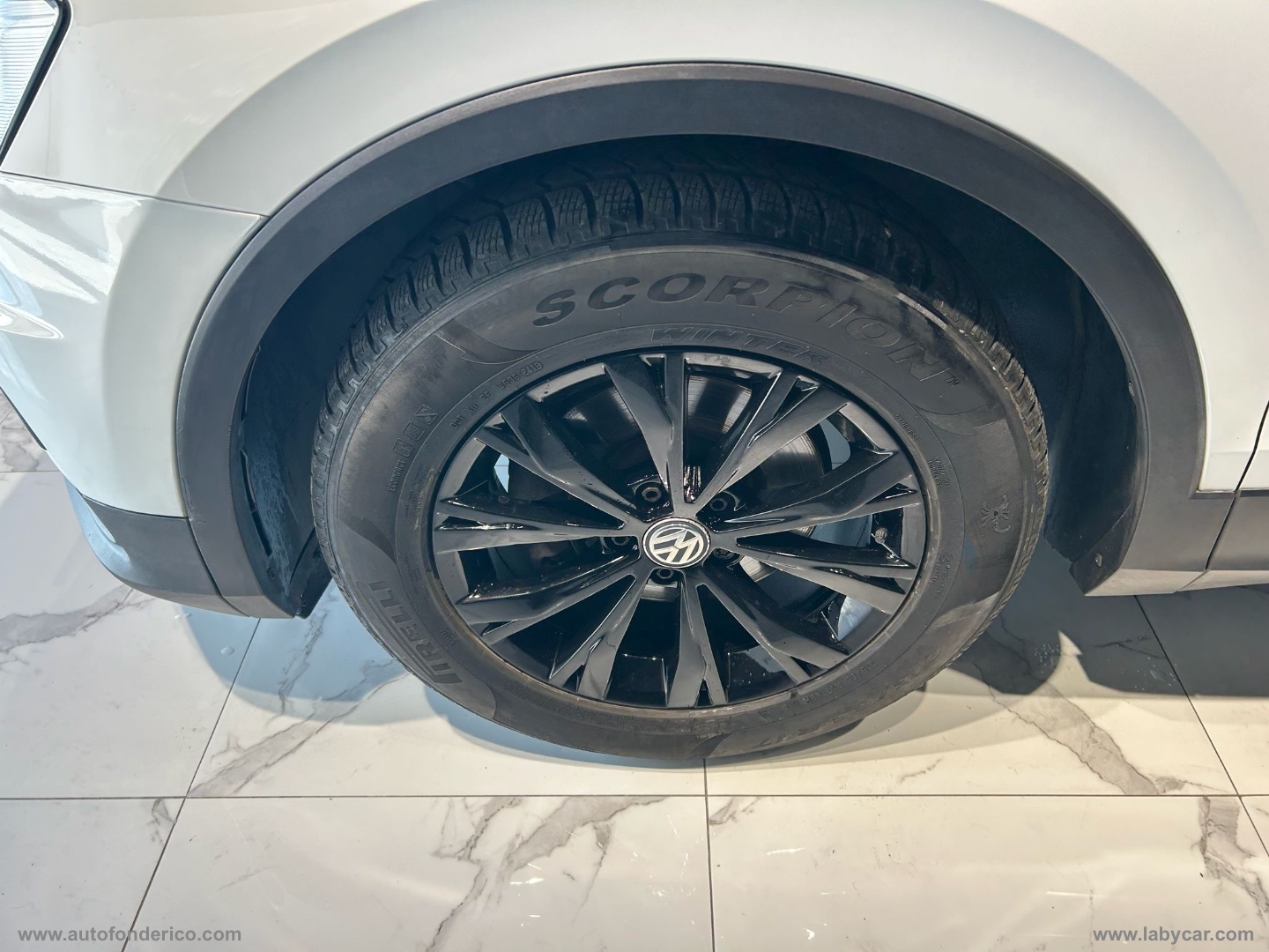 Tiguan 1.6 TDI Style BMT - immagine 3