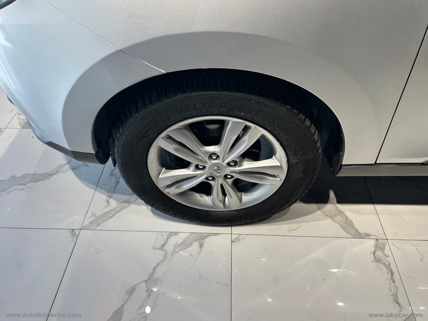 ix35 1.7 CRDi 2WD Xpossible - immagine 3