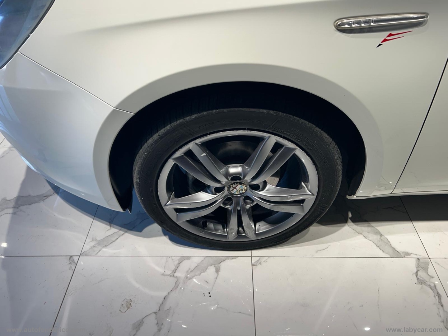 Giulietta 1.6 JTDm-2 105 CV Exclusive - immagine 3