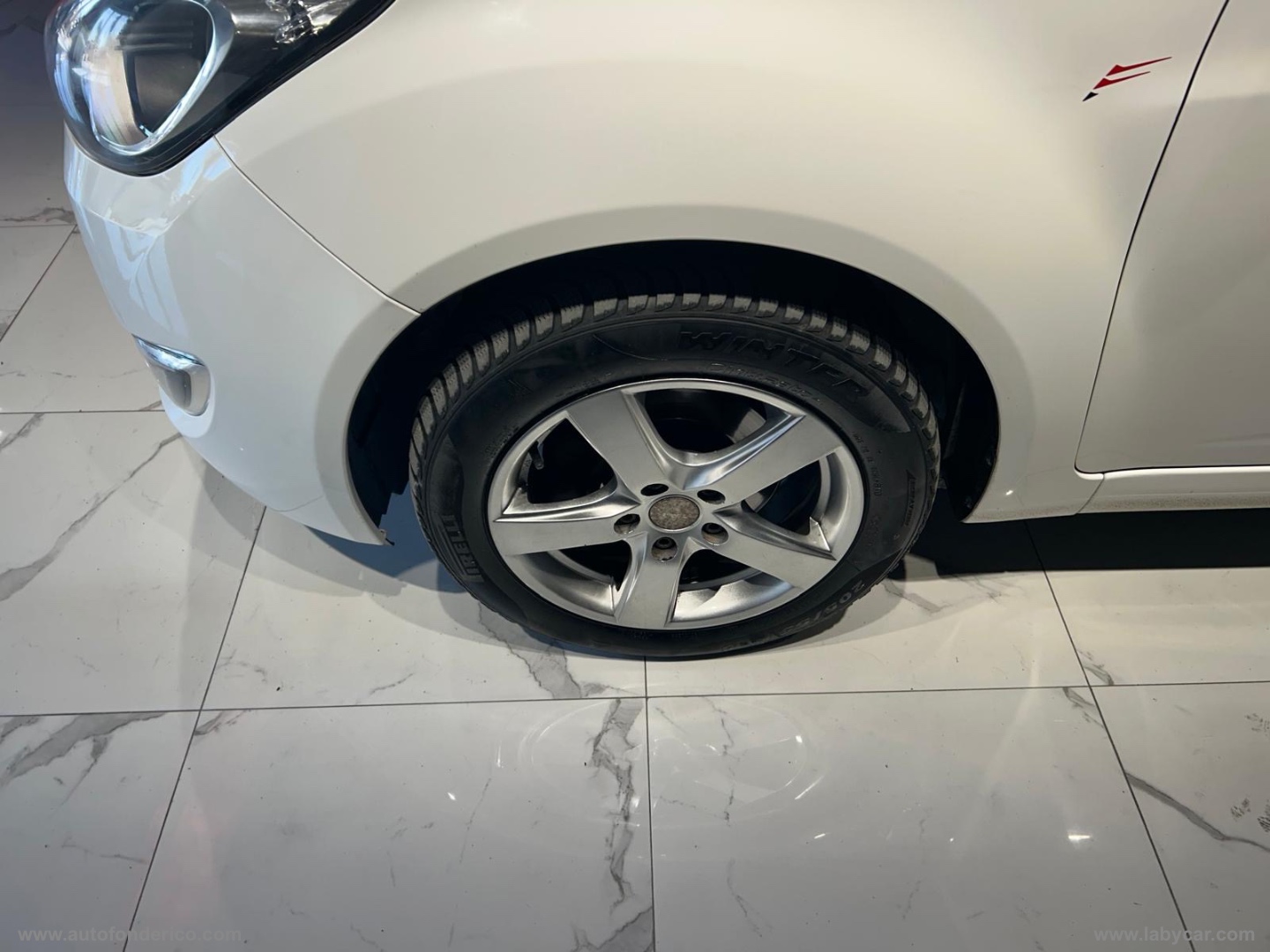 ix20 1.4 CRDI 90 CV Style - immagine 3