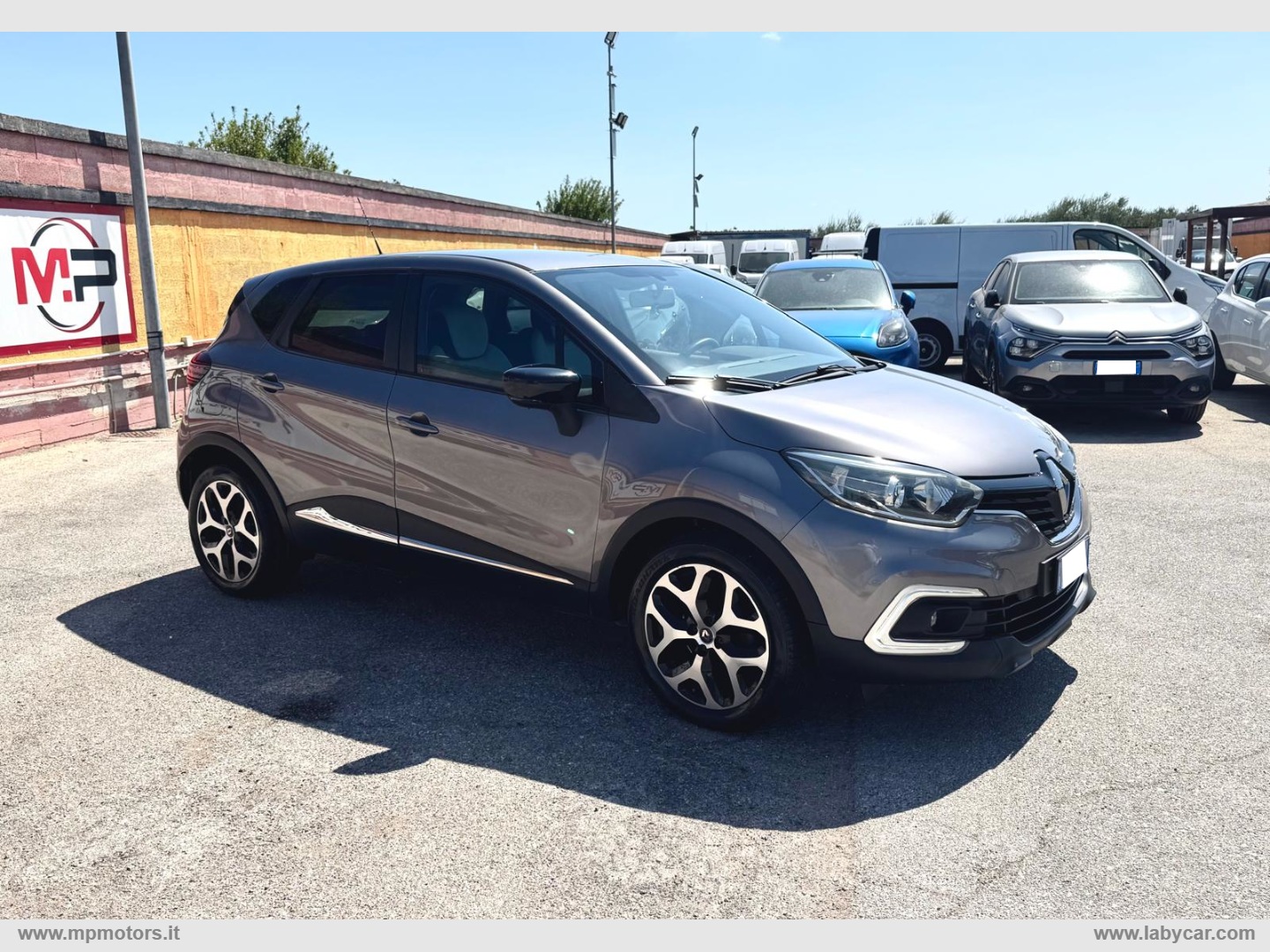 CAPTUR BUSINESS 1.5 DCi 90CV AUTOMATICA - immagine 3