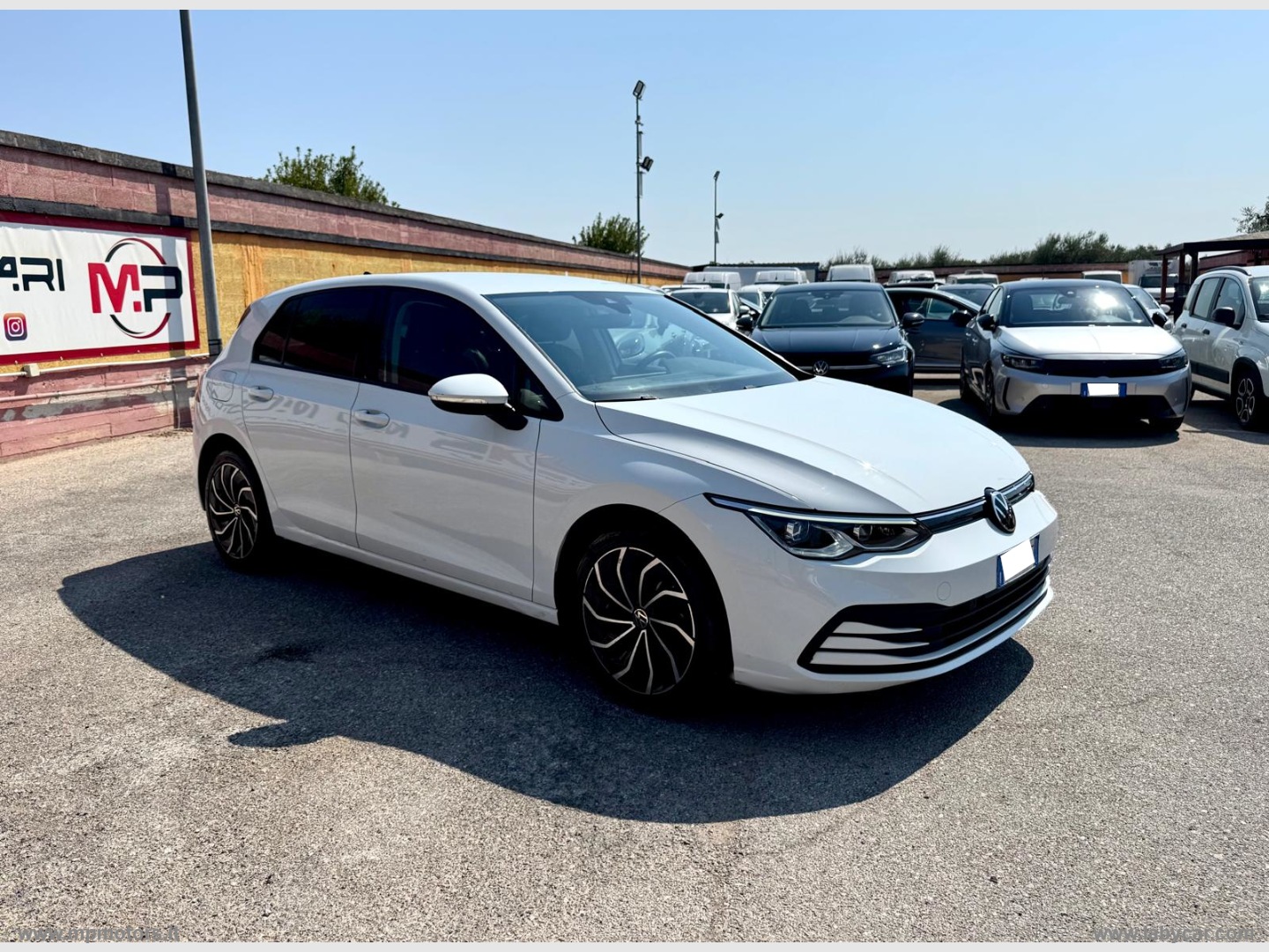 GOLF LIFE DSG 1.0 eTSI 110CV EVO AUTOMATICA - immagine 3