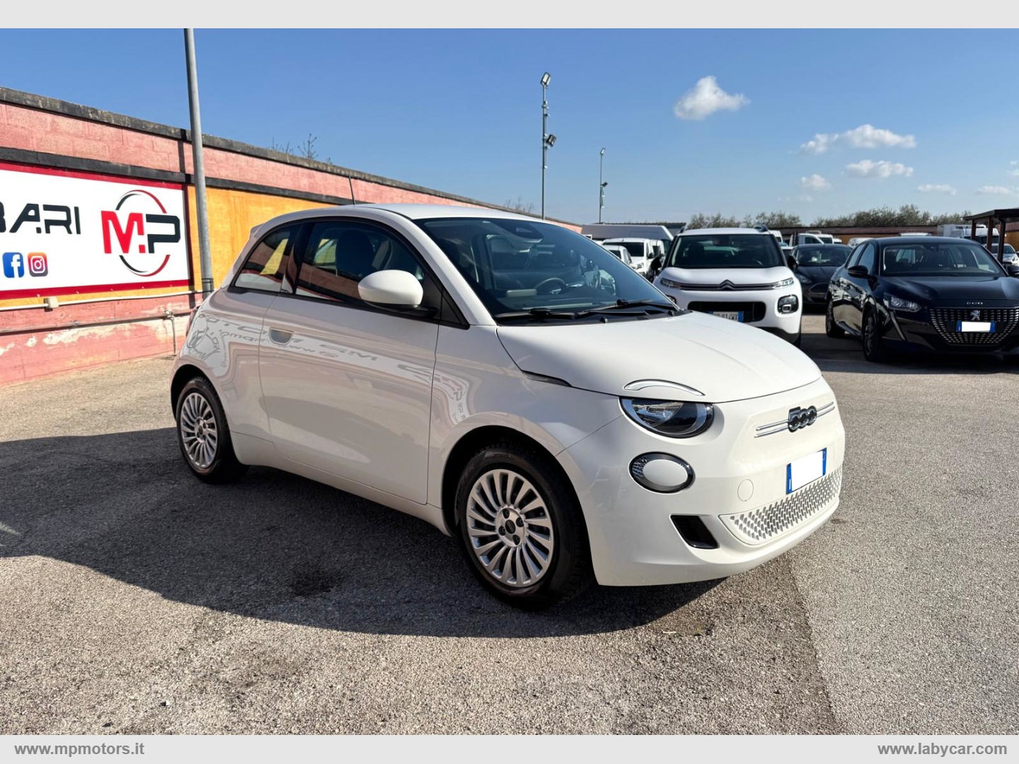 500 ACTION BERLINA 43KW - immagine 3