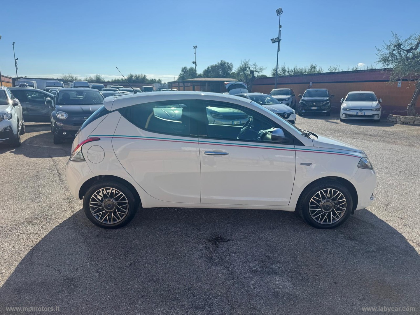 YPSILON GOLD 1.3 MJ 95CV 5p. S&S - immagine 3