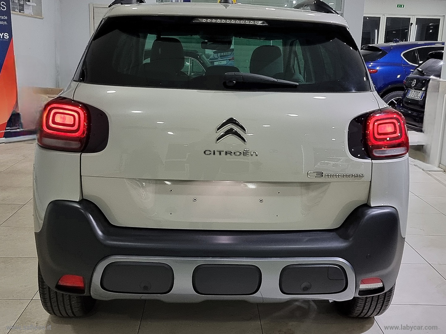 C3 Aircross BlueHDi 120 S&S EAT6 Shine - immagine 3