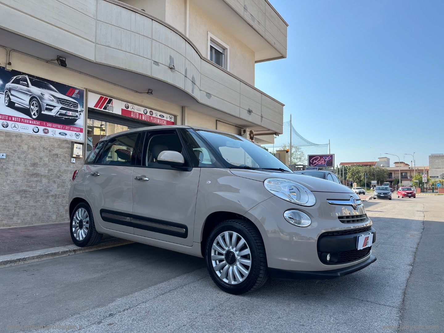 500L 1.4 95 CV Lounge - immagine 3