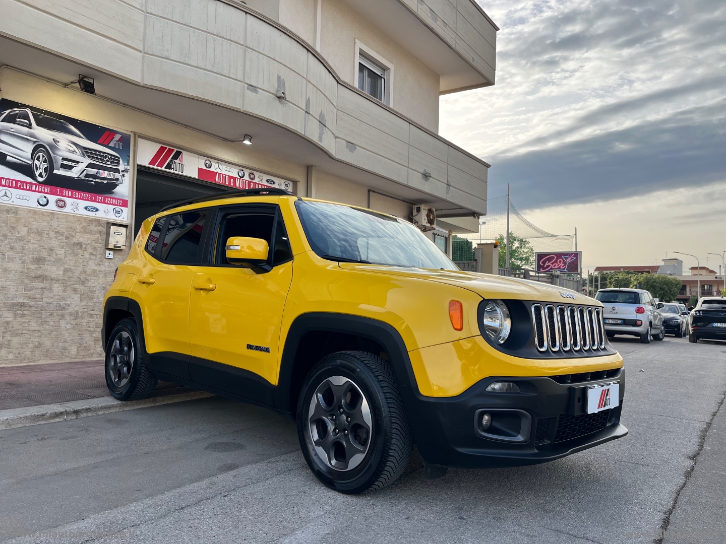 Renegade 1.6 Mjt 120CV Longitude - immagine 3