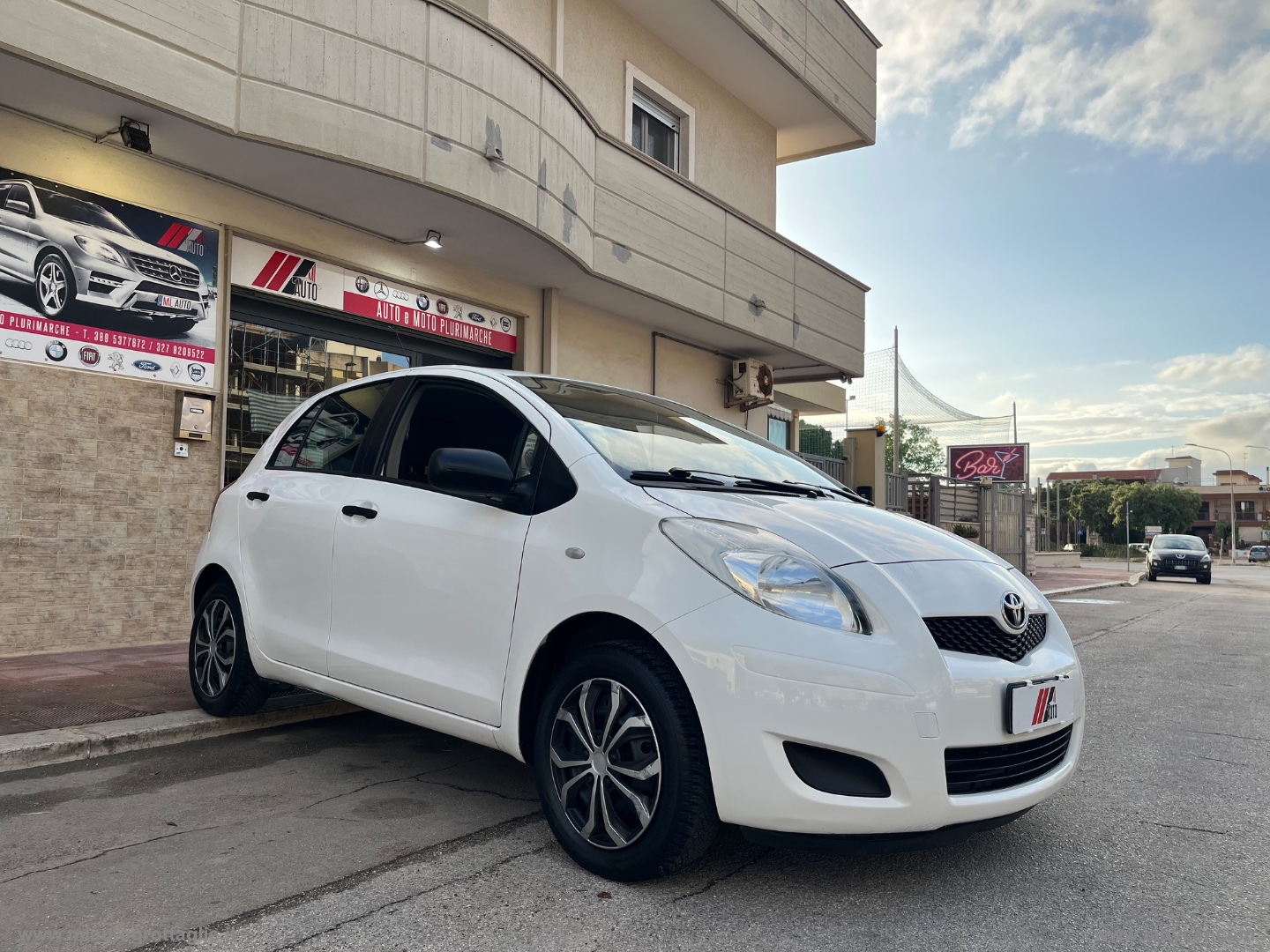 Yaris 1.4 D-4D 5p. Sol - immagine 3