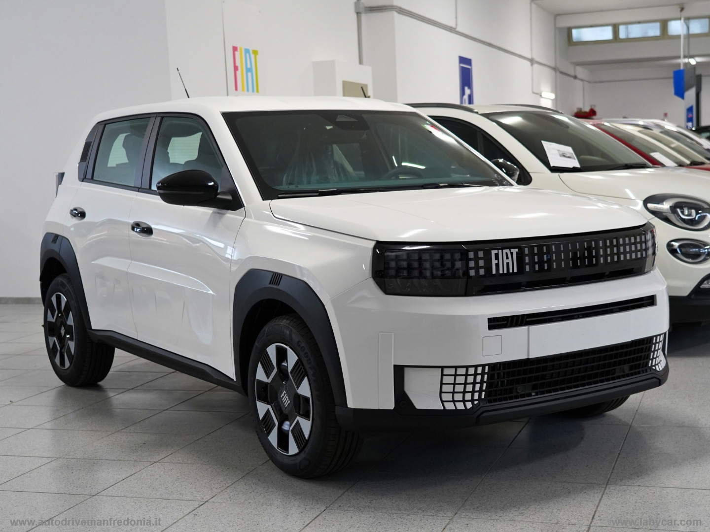 Grande Panda 1.2 Hybrid 110 CV S&S Icon - immagine 3