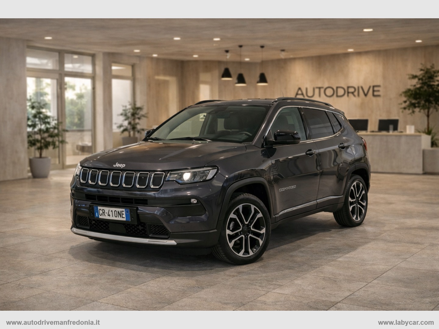 Compass 1.6 Mjt II 2WD Limited - immagine 3