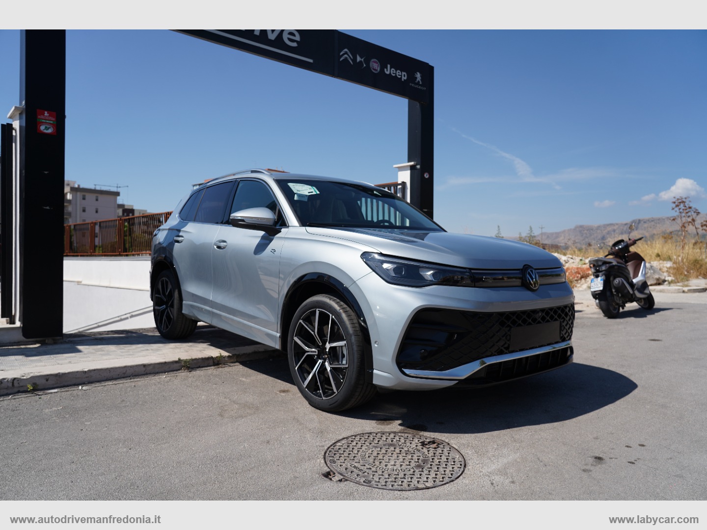 Tiguan 2.0 TDI 150 CV DSG R-Line - immagine 3