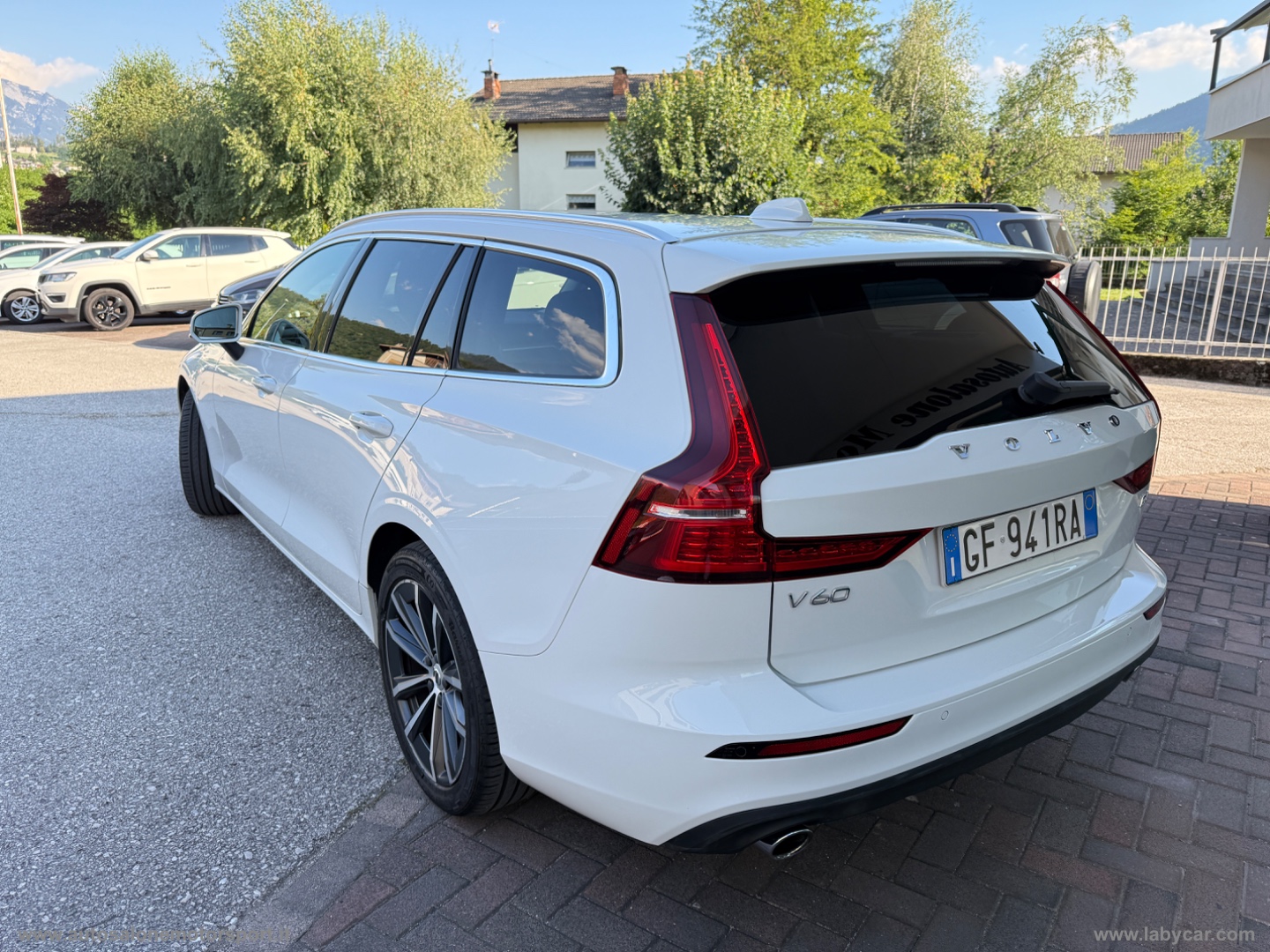 V60 B4 - immagine 3