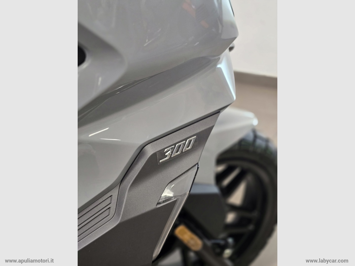 ADX 300 - immagine 3