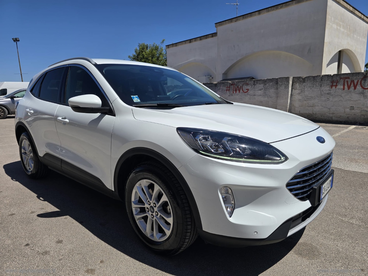 Kuga 2.0 EcoBl. 120CV aut. 2WD ST-Line X - immagine 3