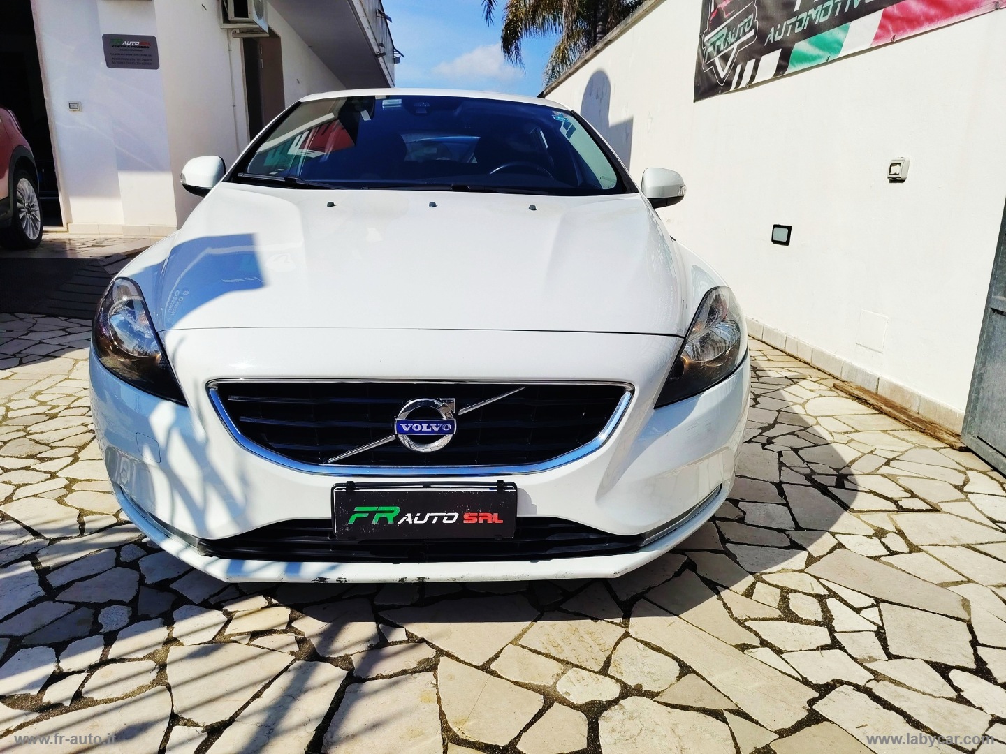V40 D2 1.6 Powershift Summum - immagine 3