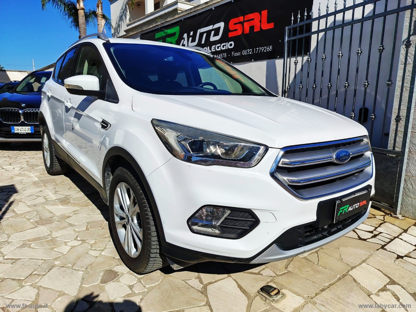 Kuga 1.5 TDCI 120CV S&S 2WD Pow.ST-Line - immagine 3
