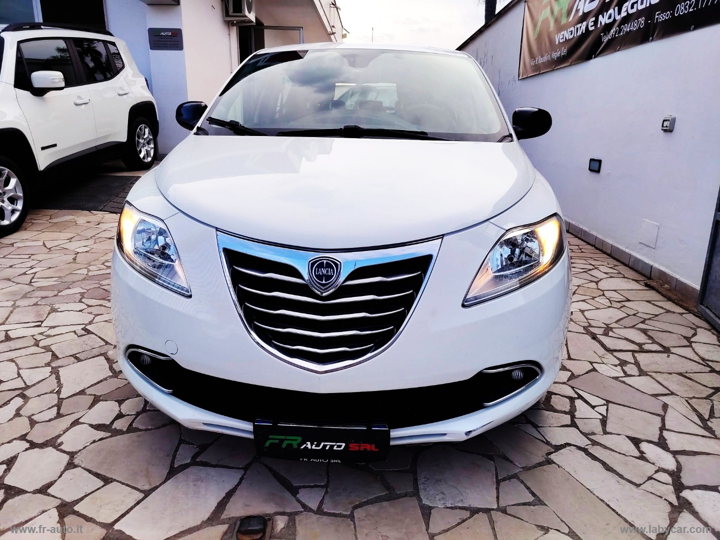 Ypsilon 1.3 MJT 95 CV 5p. S&S Silver - immagine 3