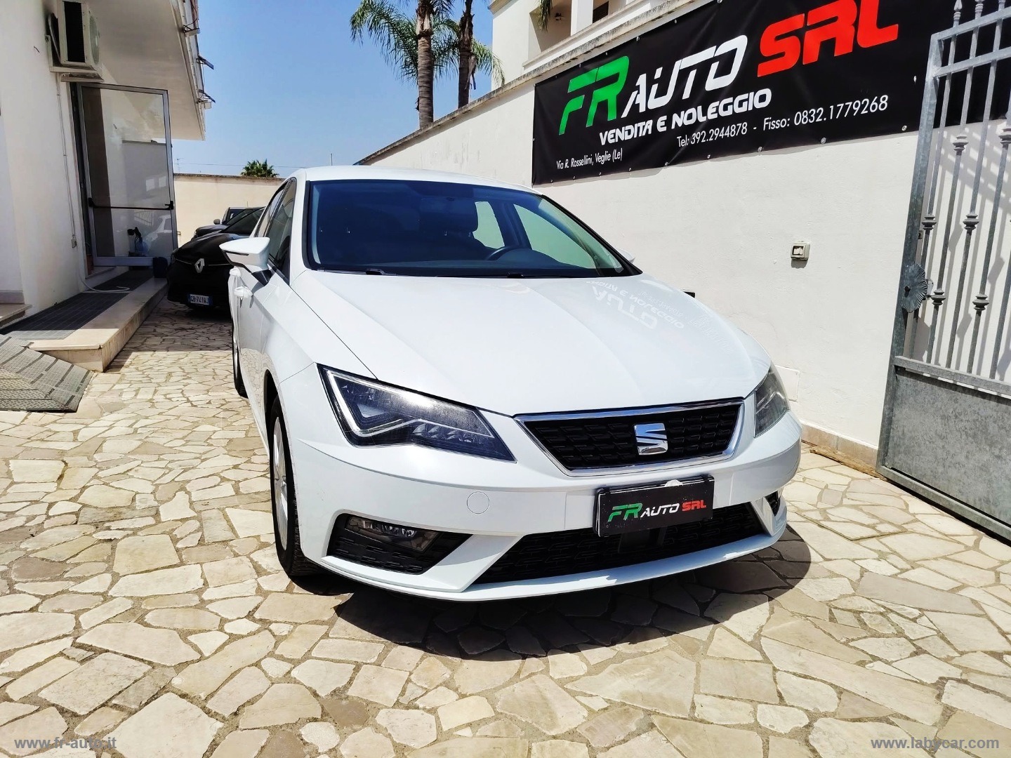 Leon 1.6 TDI 115 CV ST Black Edition - immagine 3