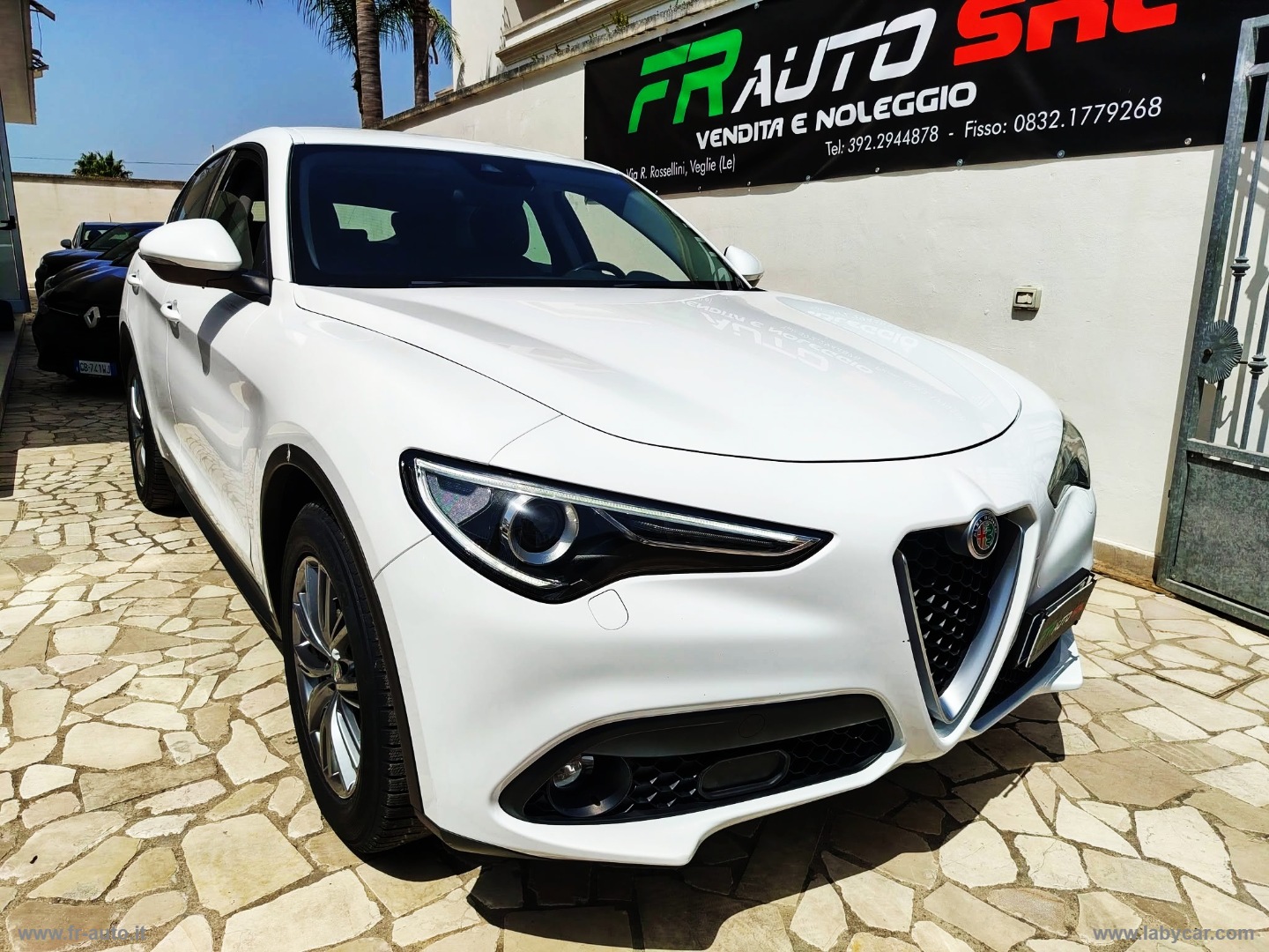 Stelvio 2.2 T.diesel 150CV AT8 RWD Super - immagine 3