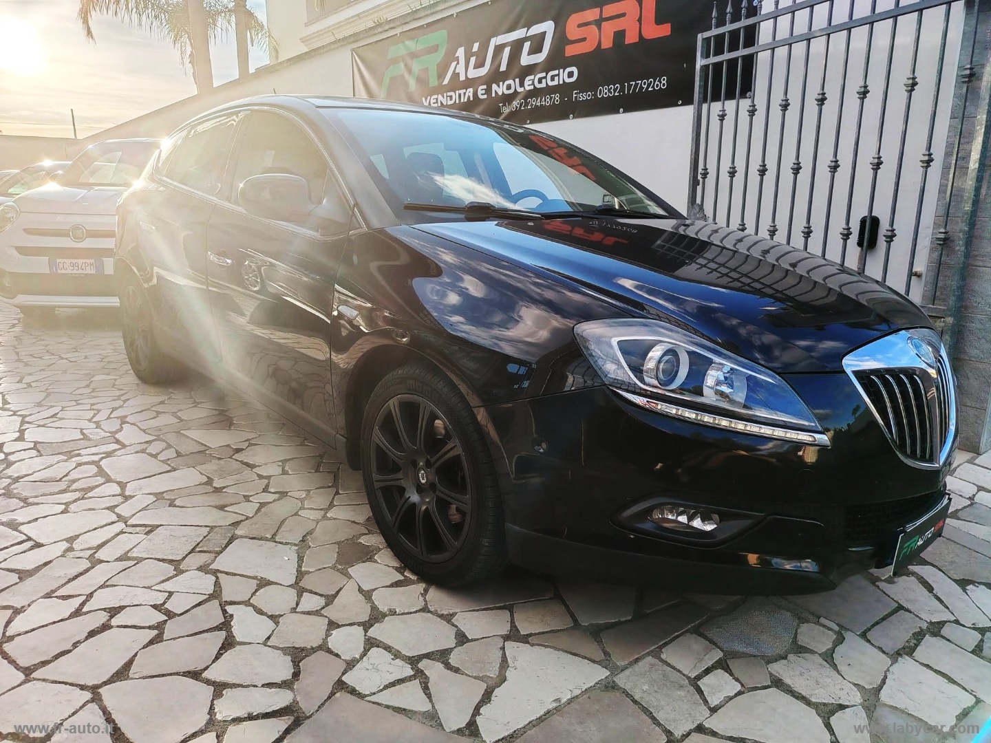 Delta 1.9 MJT Twinturbo Executive - immagine 3