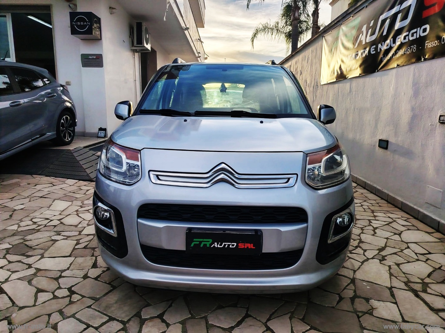 C3 Picasso BlueHDi 100 Exclusive - immagine 3
