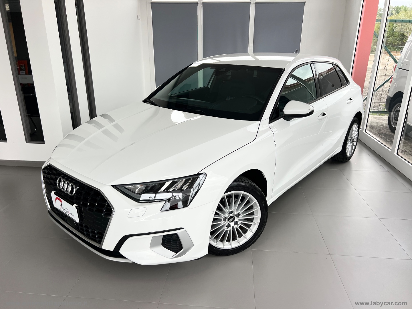 A3 SPB 30 TDI S tronic Advanced - immagine 3