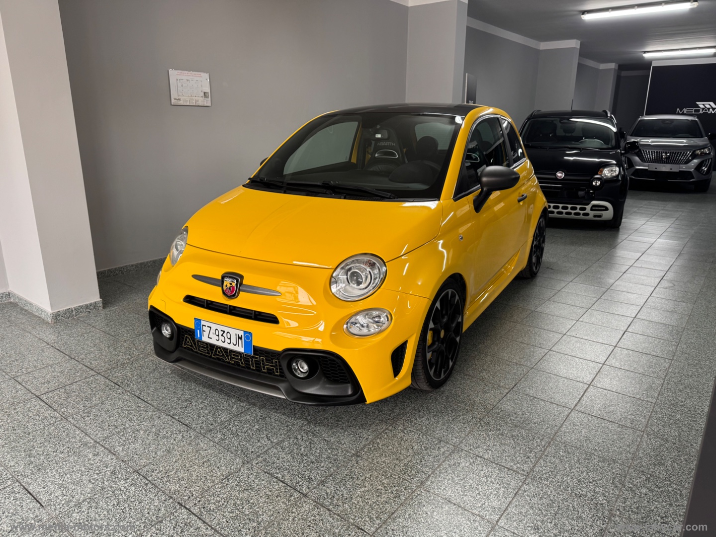 595 1.4 Turbo T-Jet 180 CV Competizione 70° ANNIVERSARIO - immagine 3